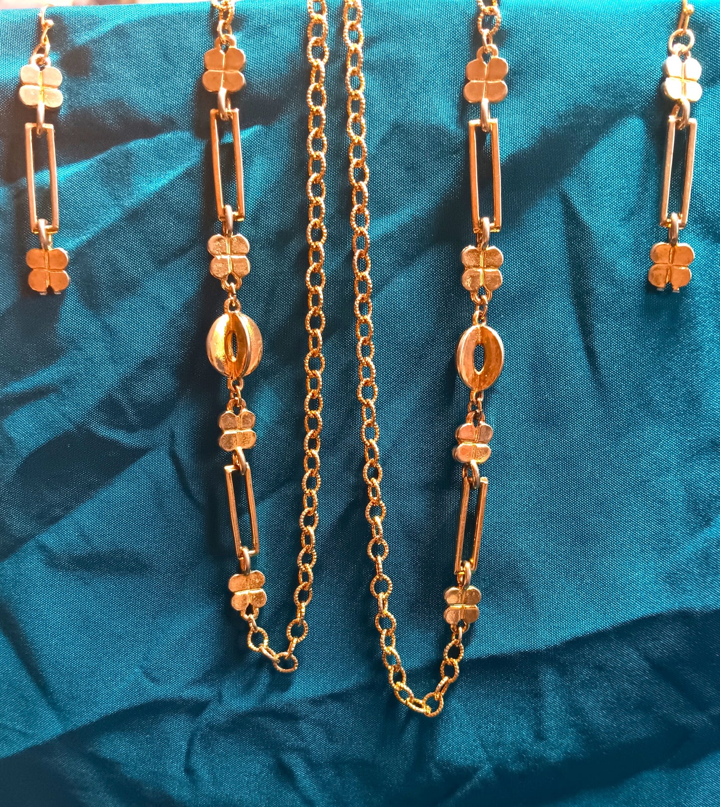 Necklace and Earrings Set